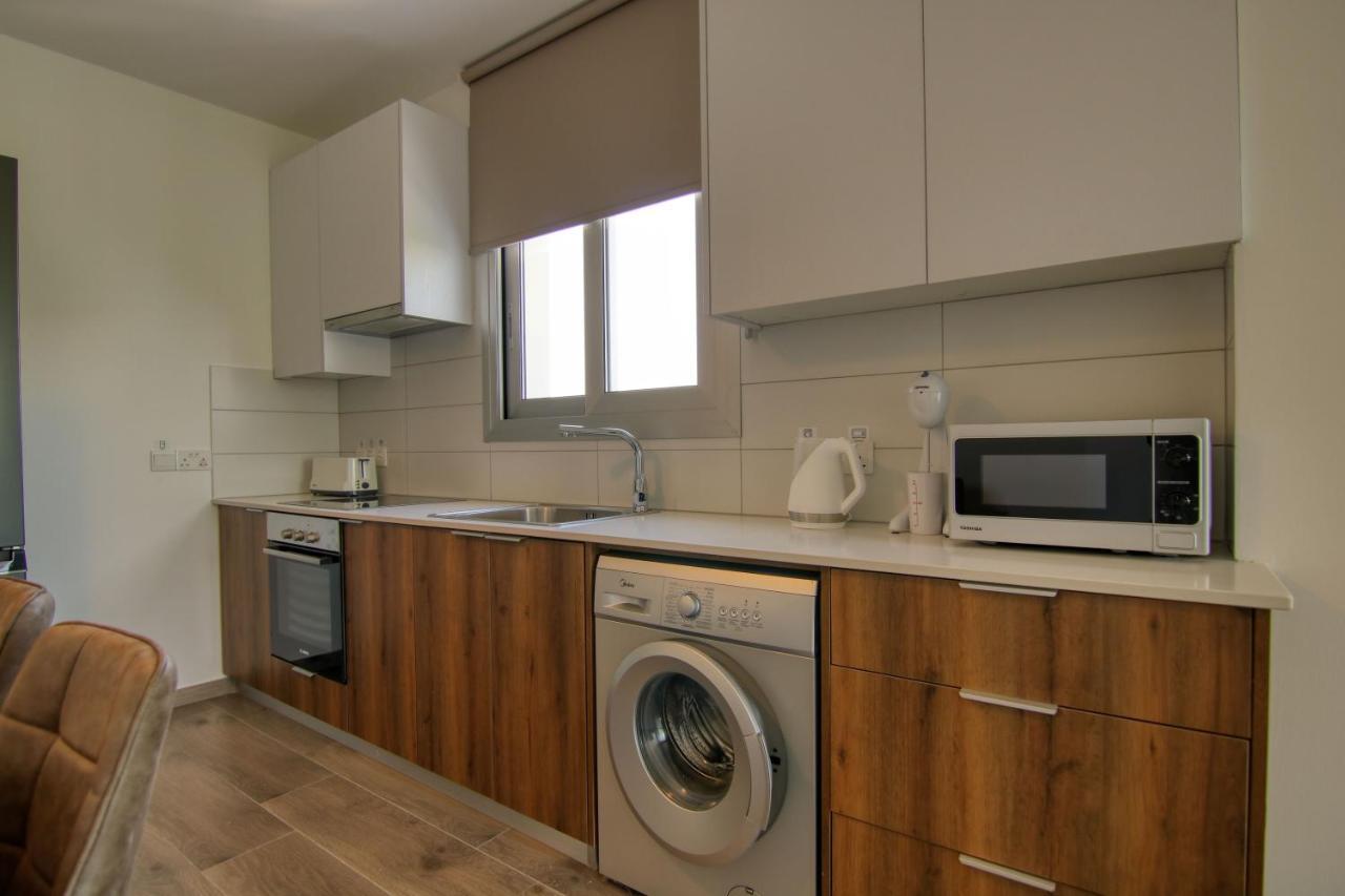 Phaedrus Living Coral Suites Aura Larnaca Ngoại thất bức ảnh